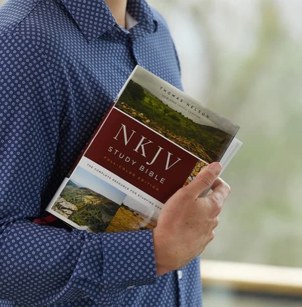 NKJV Study Bible cover